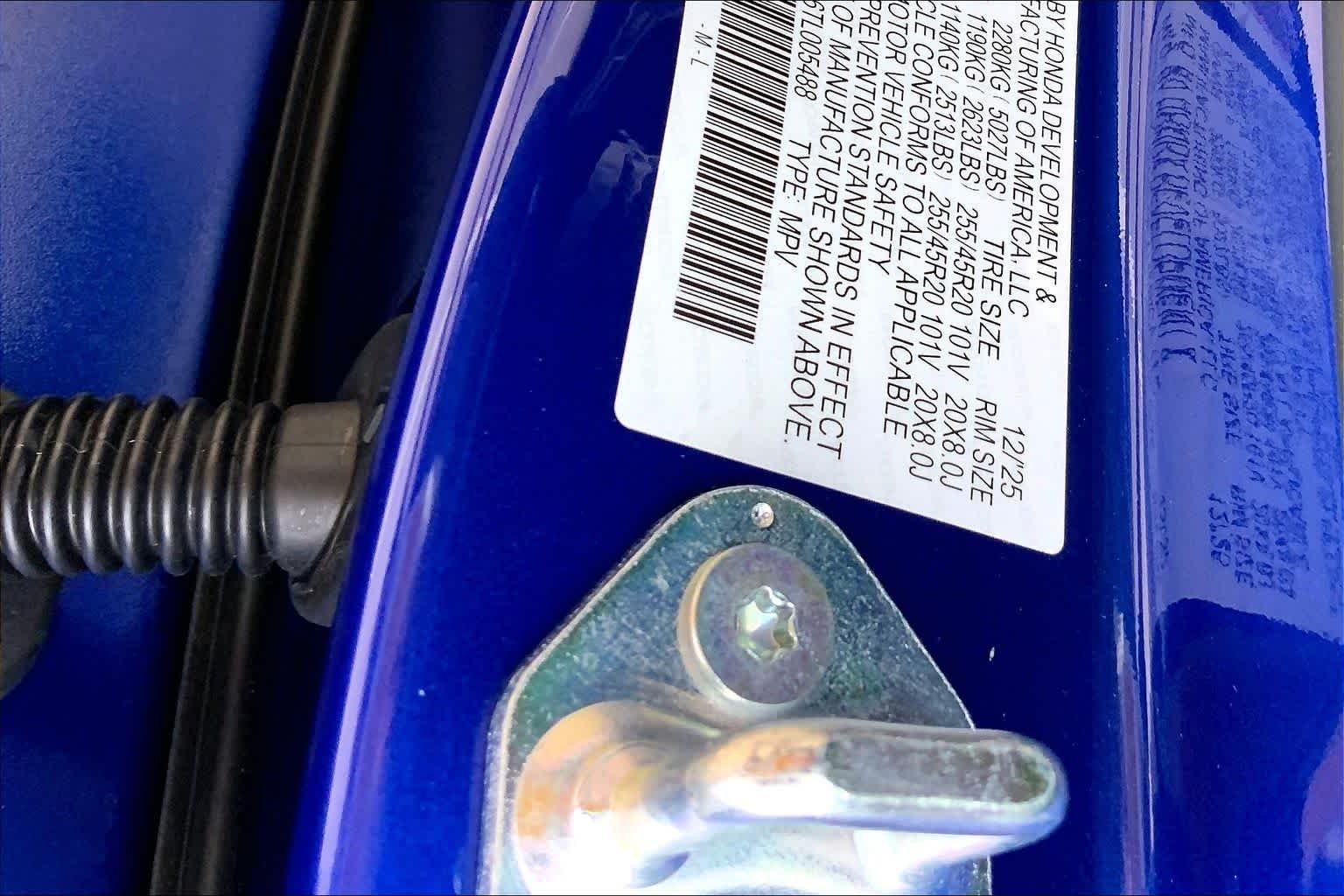 New 2026 Apex Blue Pearl Acura w/A-Spec Package image 17