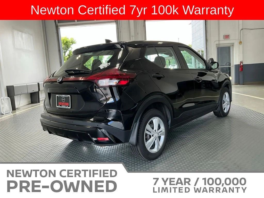 Certified Used 2024 Super Black Nissan S image 7