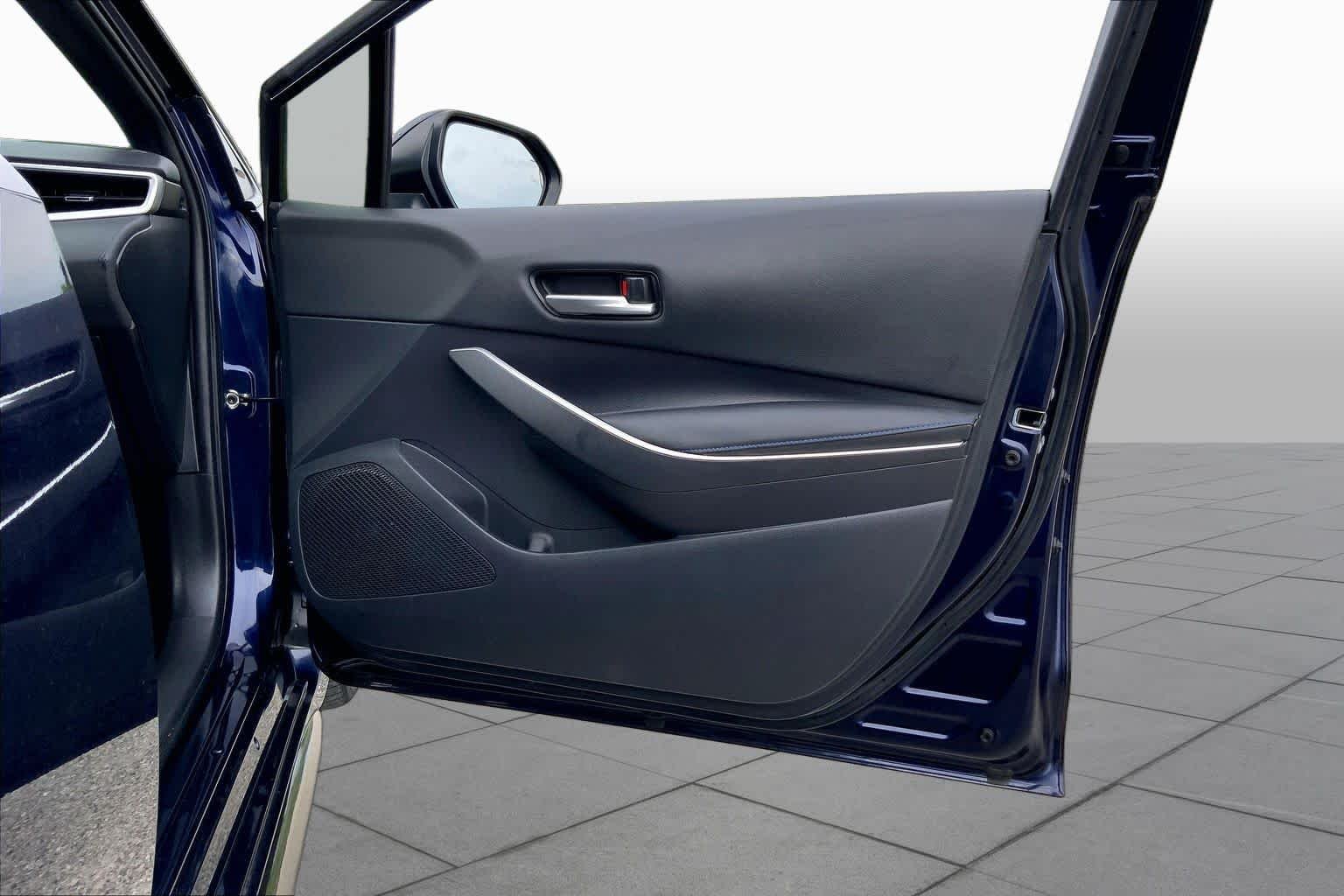 Used 2021 Blueprint Toyota SE image 22