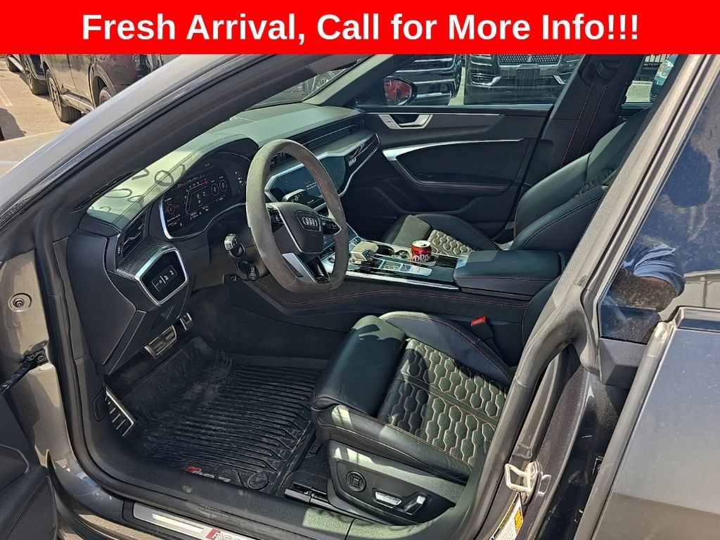 Used 2021  Audi 4.0 TFSI quattro image 13
