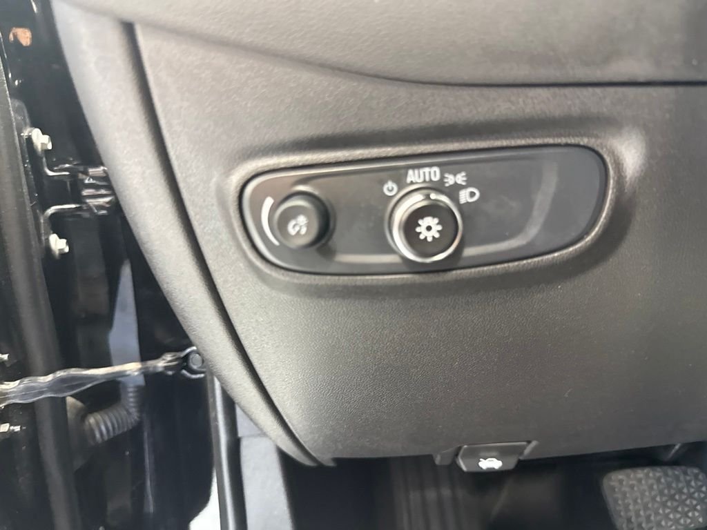 Used 2024 Black Chevrolet LT image 17