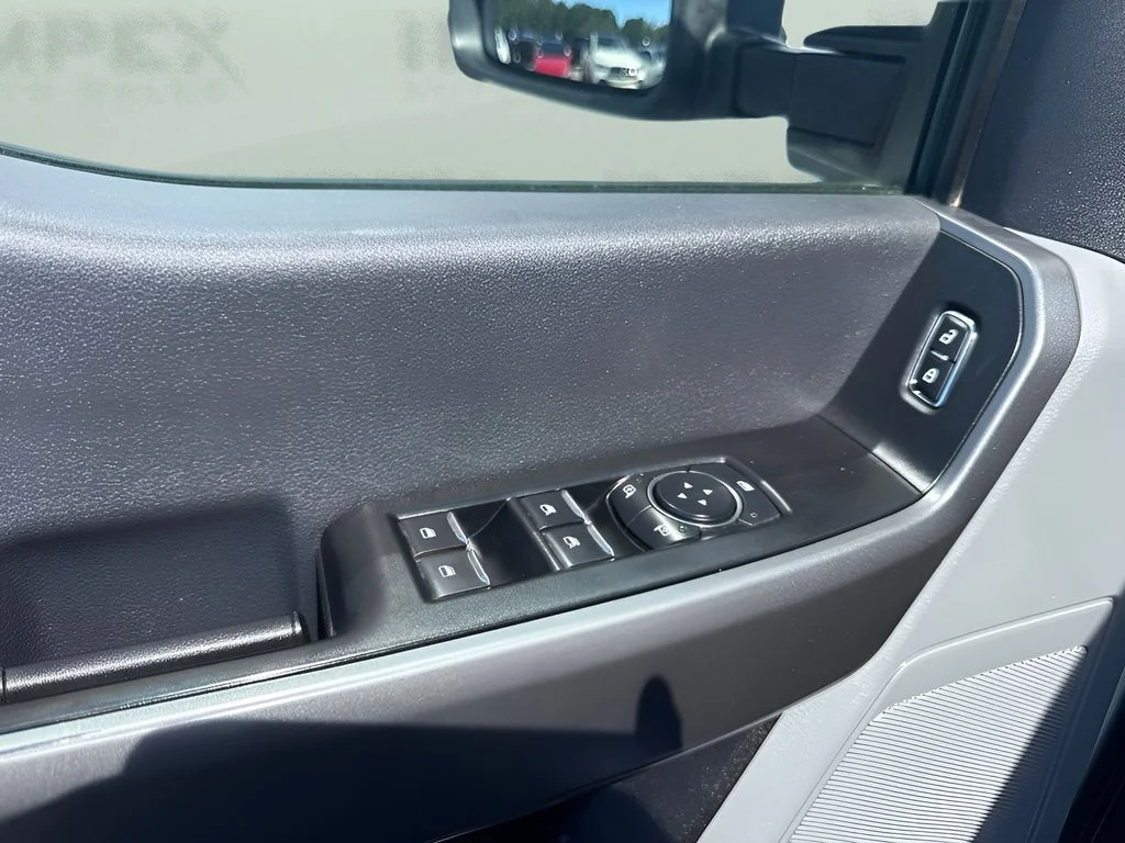 Used 2025 White Ford XLT image 20