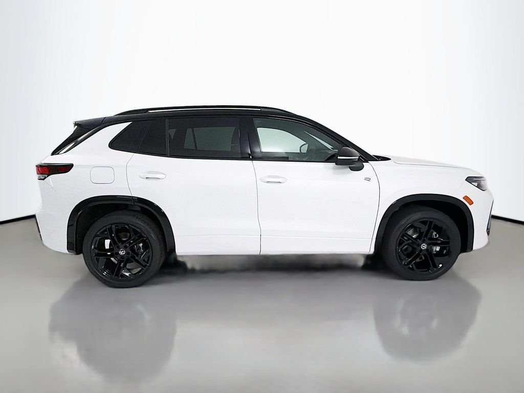 New 2026 Opal White w/Deep Black Roof Volkswagen 2.0T SE R-Line Black 4MOTION image 8