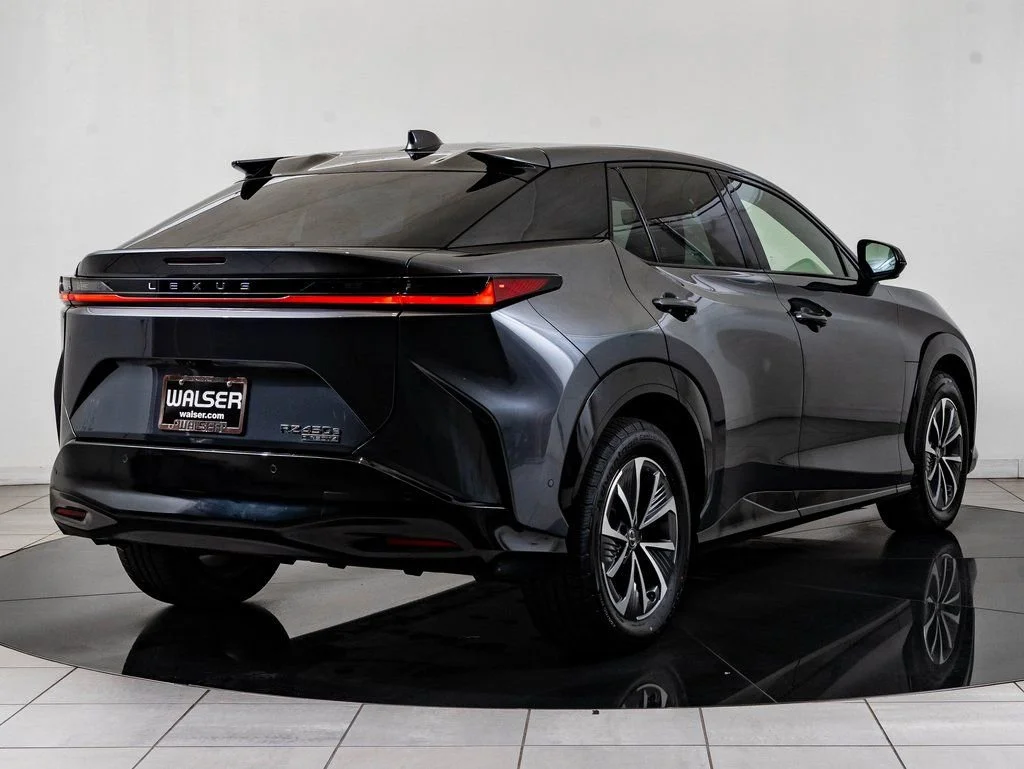 Used 2023 CLOUDBURST GRAY Lexus 450e Premium image 10