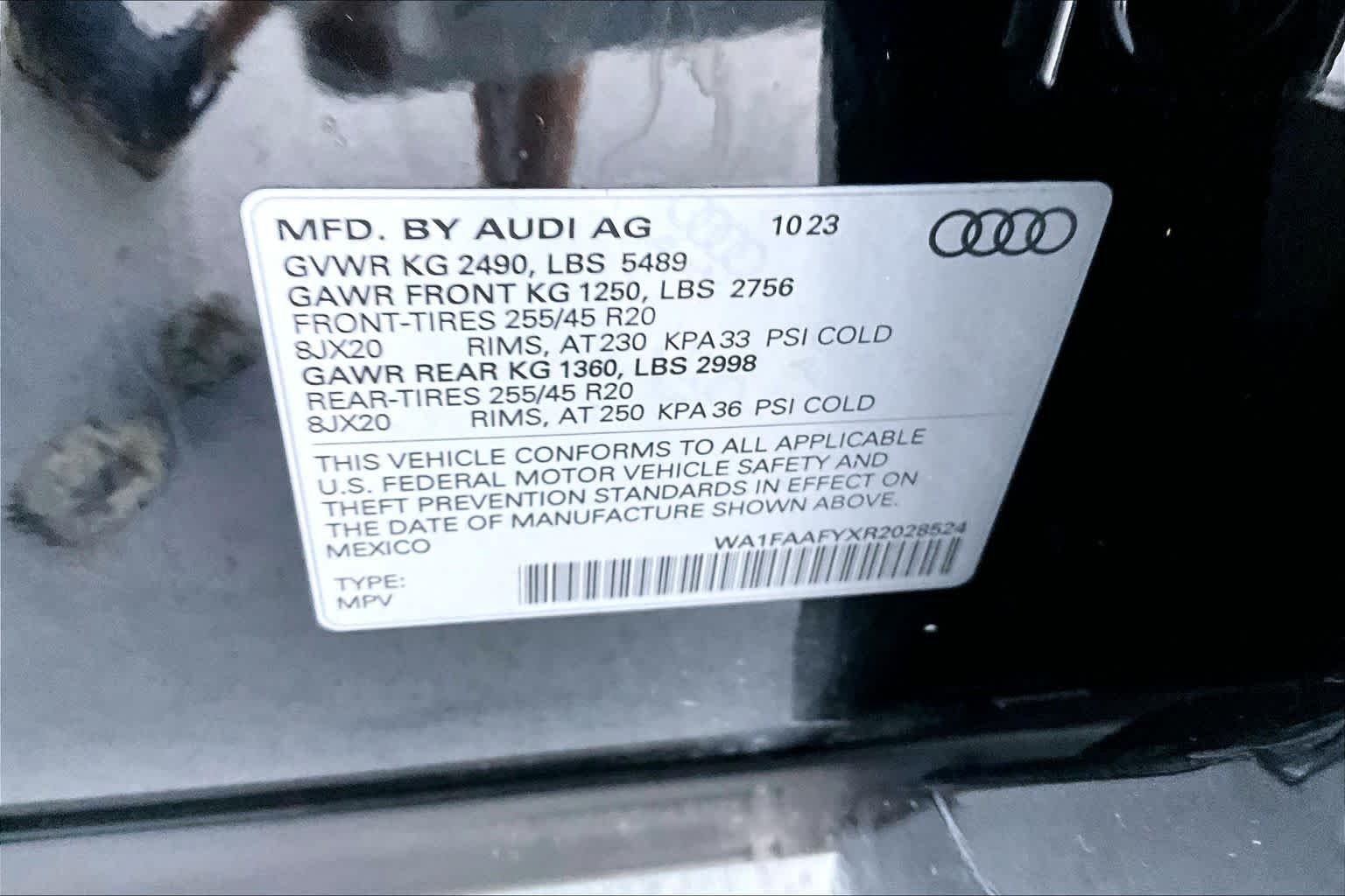 Used 2024 Mythos Black Metallic Audi S line Prestige image 35