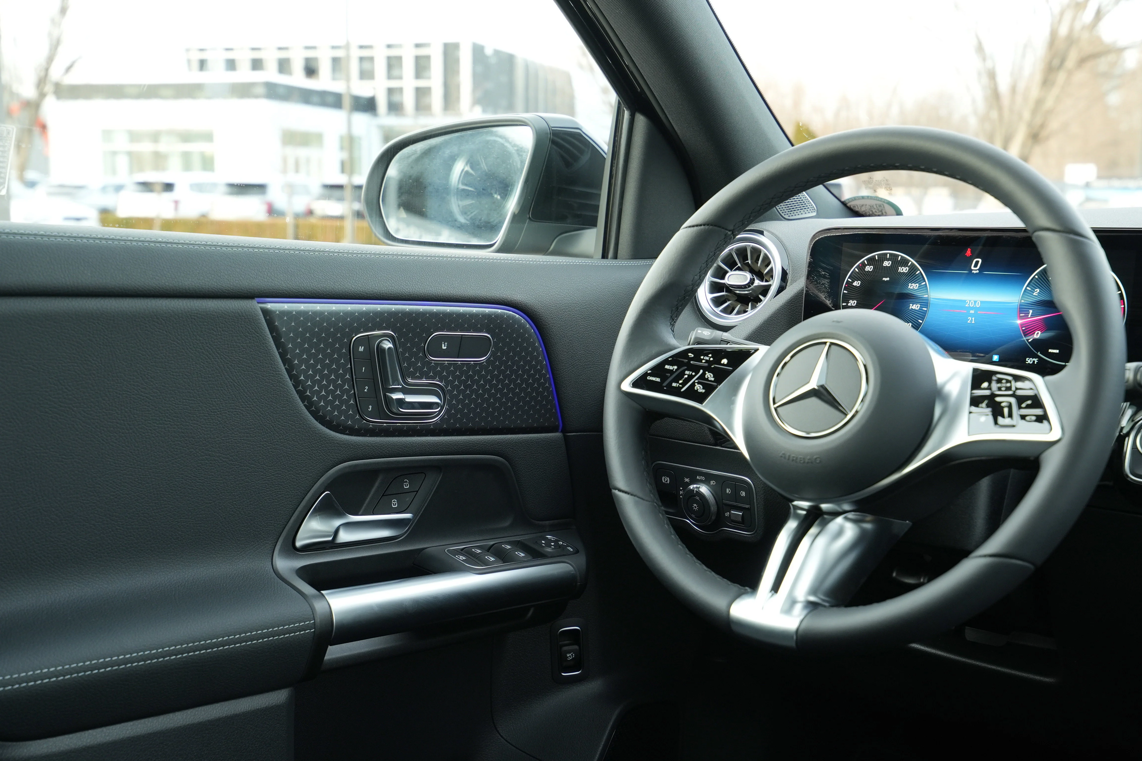 Used 2026 Black Mercedes-Benz GLA 250 image 24