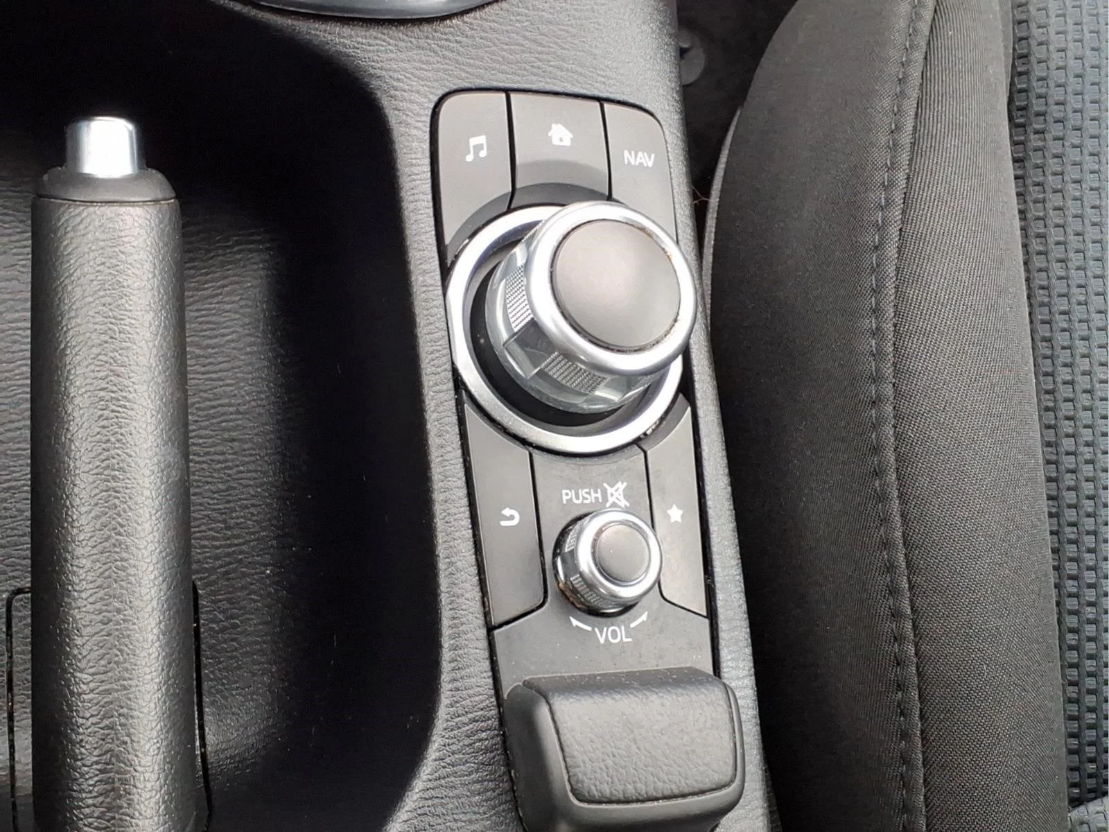Certified Used 2020  Toyota LE image 17