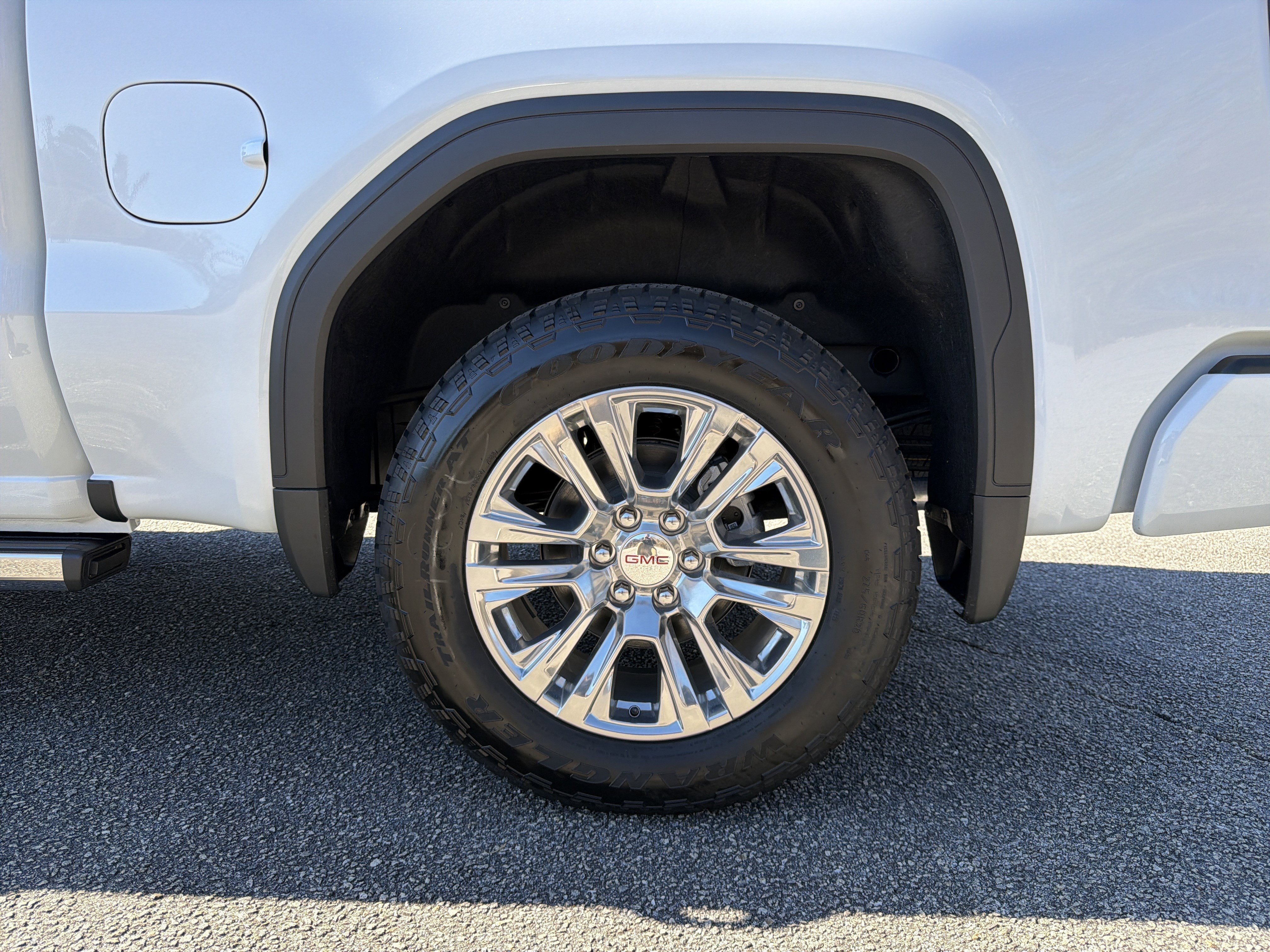New 2026 Glacier White Tricoat GMC Denali image 22