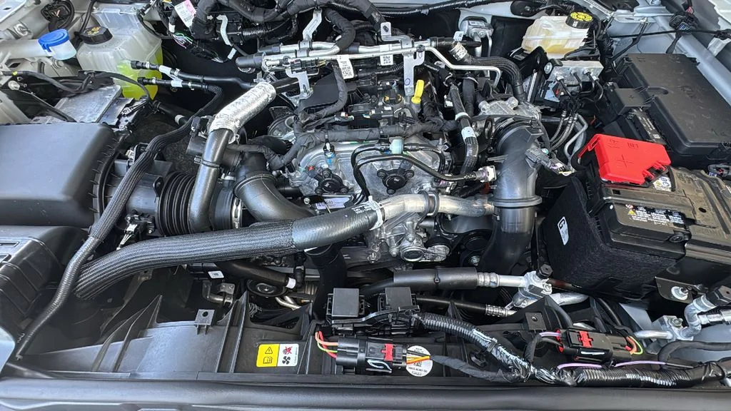 New 2026 Avalanche Gray Ford Base image 16