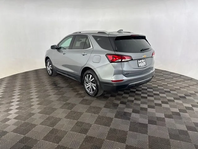 Used 2023 Gray Chevrolet Premier image 9