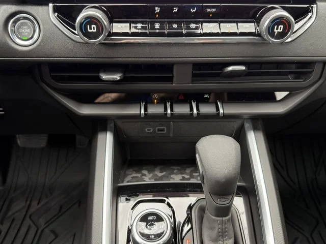 New 2026 Black Chevrolet Trail Boss image 15