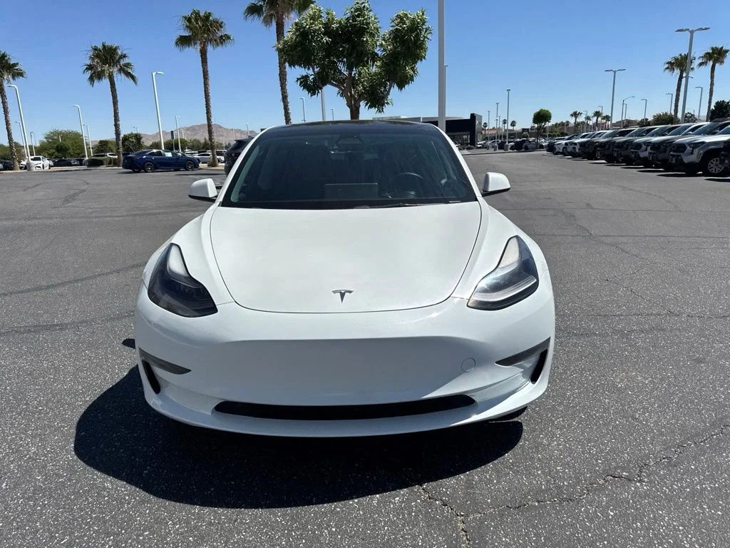 Used 2023 White Tesla Base image 3