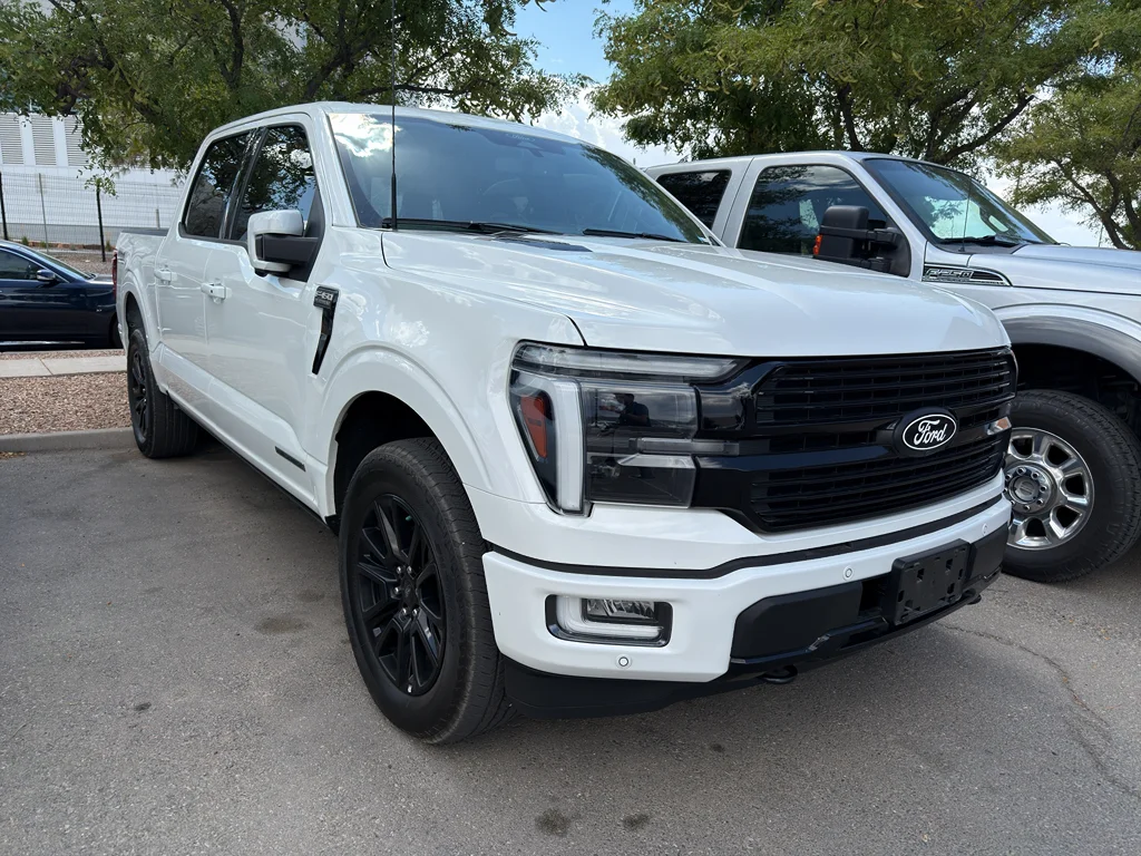 Used 2024 Star White Metallic Tri-Coat Ford Platinum image 3