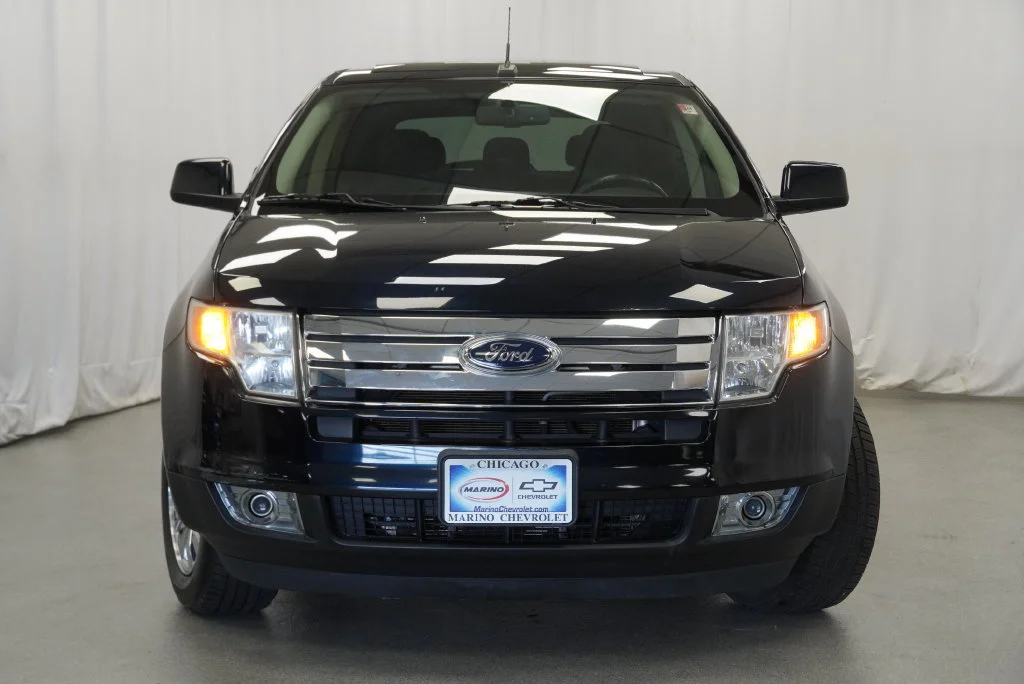 Used 2010 Black Ford SEL image 11