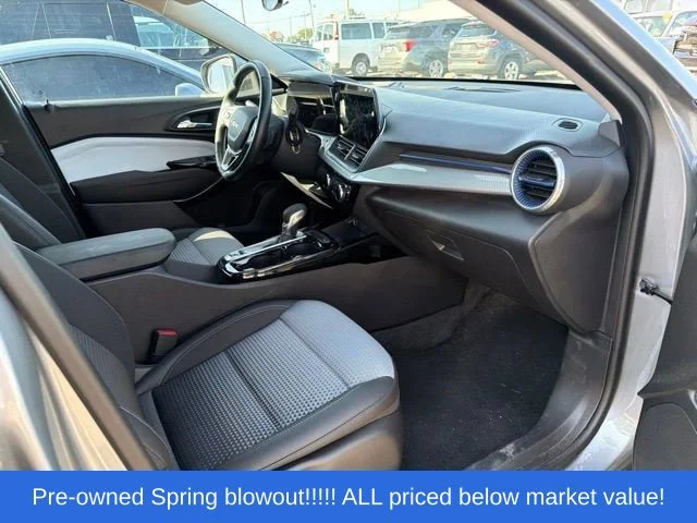 Used 2024 Gray Chevrolet LT image 11