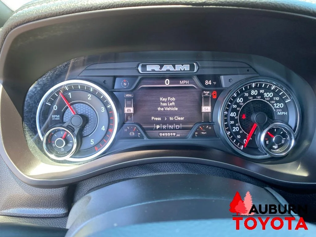 Used 2022 Diamond Black Crystal Pearlcoat Ram Laramie image 40