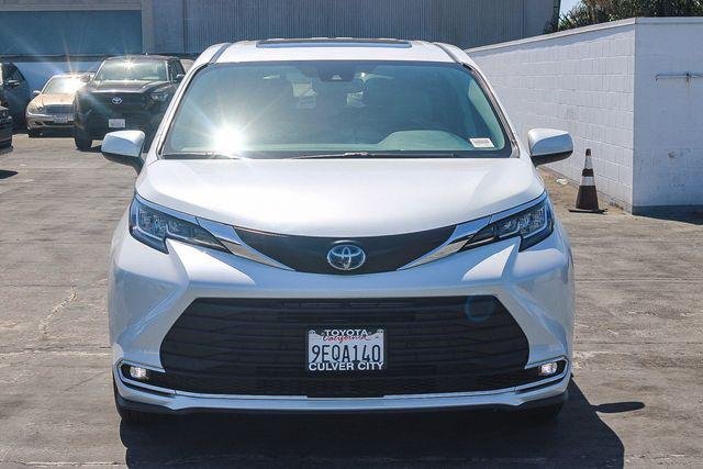 Certified Used 2023 PLATINUM WHITE PEARL MC. Toyota  image 2