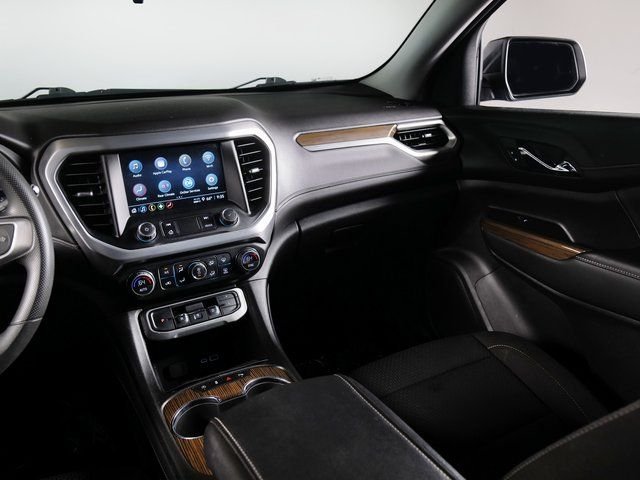 Used 2023 Black GMC SLE image 17