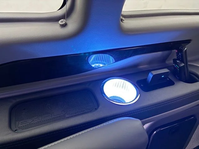 New 2026 Summit White GMC Work Van image 54