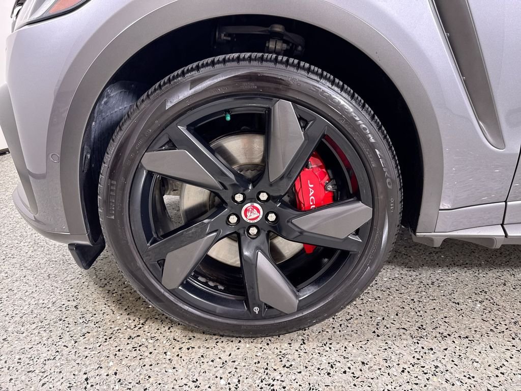 Used 2022 Gray Jaguar SVR image 10