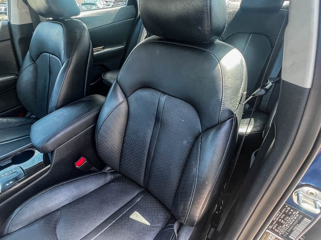 Used 2016 Blue Kia EX image 25