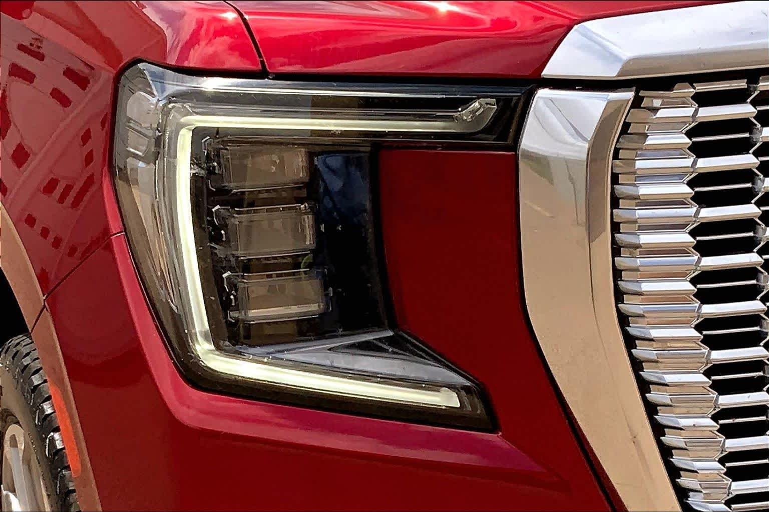 Used 2021 Cayenne Red Tintcoat GMC Denali image 28