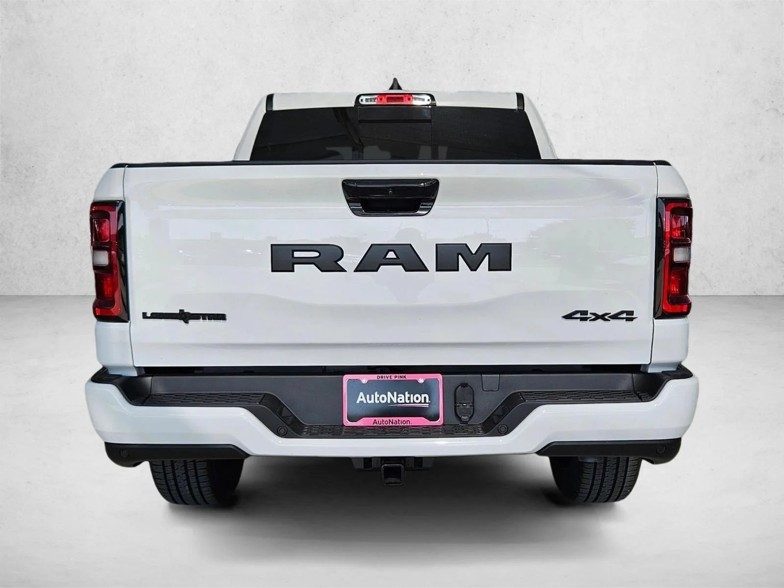 New 2026 Bright White Clear-Coat Exterior Paint RAM Lone Star image 8