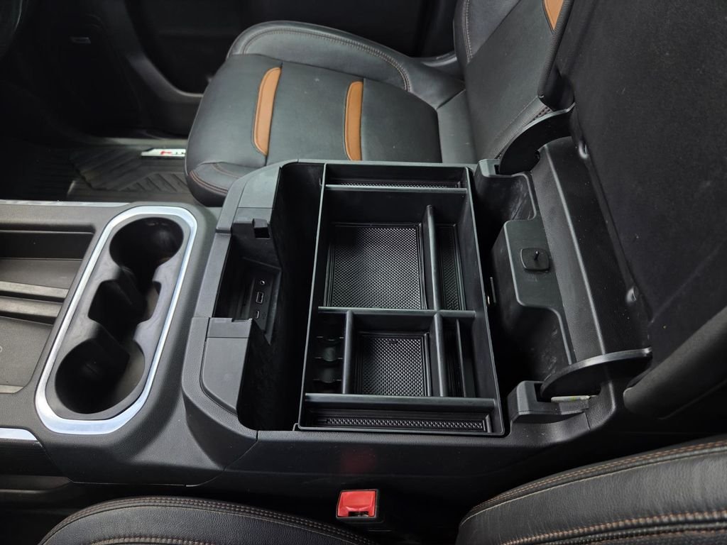 Used 2020 Gray GMC AT4 image 32