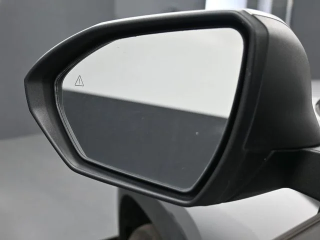 Used 2022 Silver Hyundai Blue image 13
