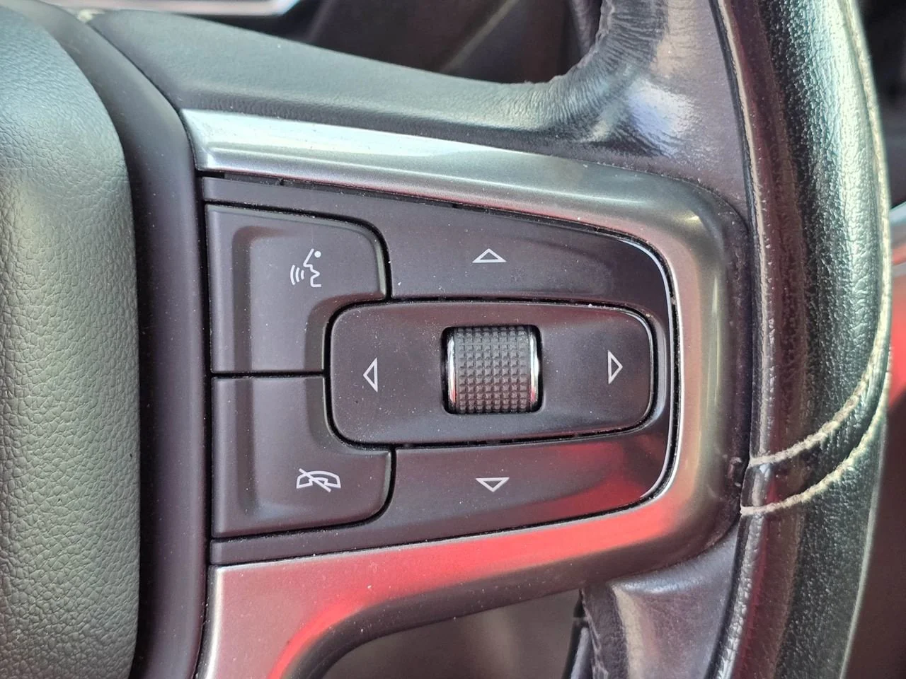 Used 2020 Red HOT Chevrolet LT image 20