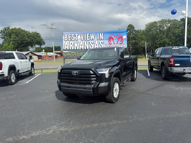 2024 Toyota Tundra SR5