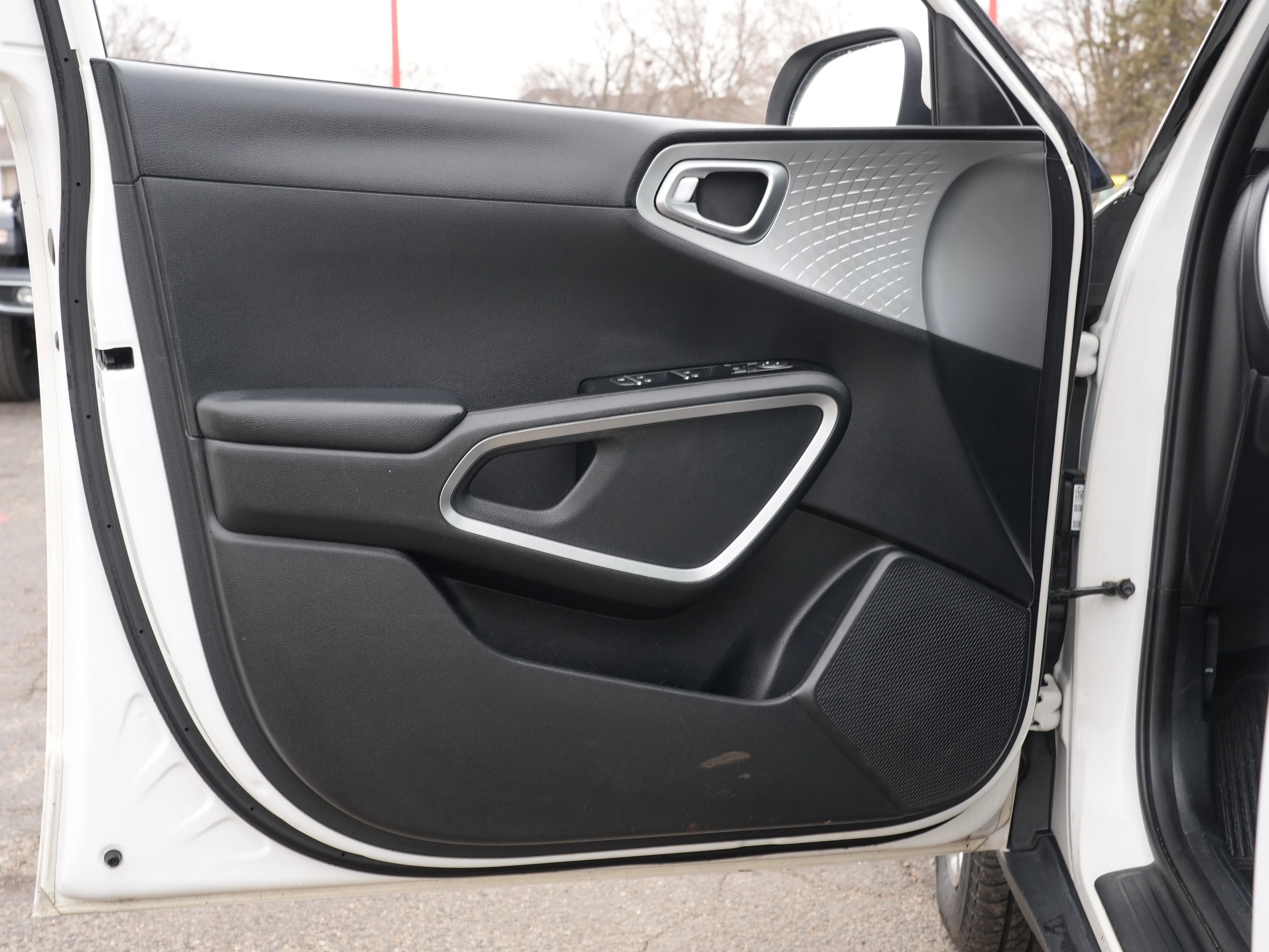 2020 Kia Soul LX - Photo 14