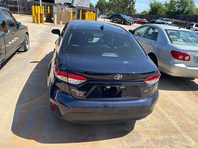 Used 2026  Toyota LE image 5
