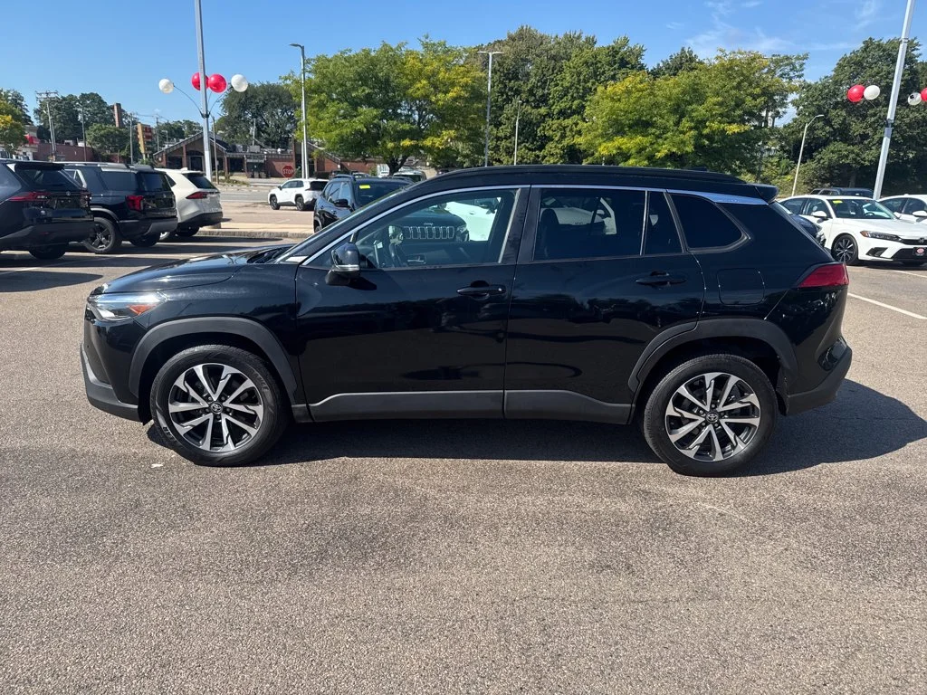 Used 2025 Black Toyota XLE image 4