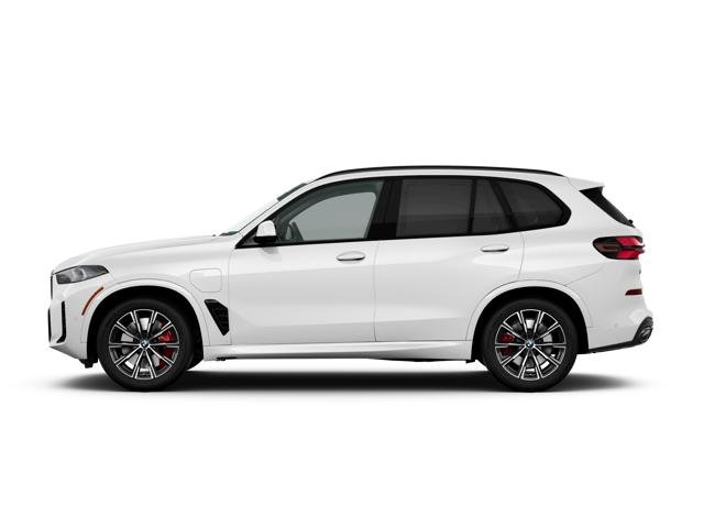 New 2026 Alpine White BMW  image 4