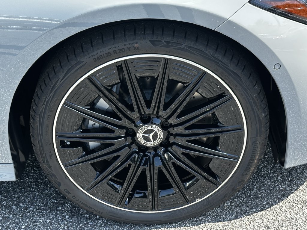 New 2027 MANUFAKTUR Alpine Grey Mercedes-Benz CLE 450 image 48