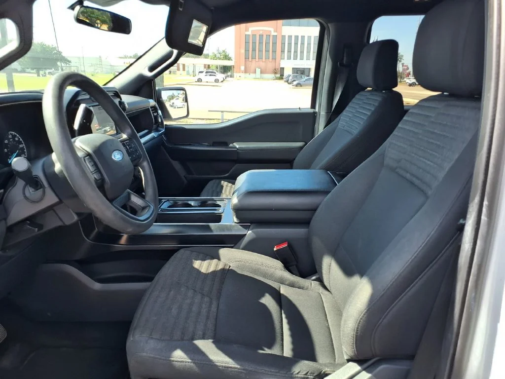 Used 2023 White Ford XL image 11