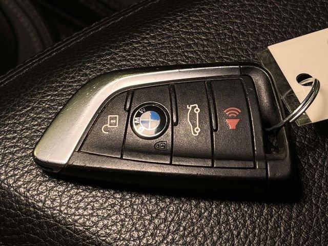 Used 2020 Gray BMW M35i image 41
