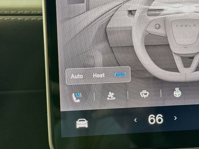 2026 Tesla Model Y Premium - Photo 31