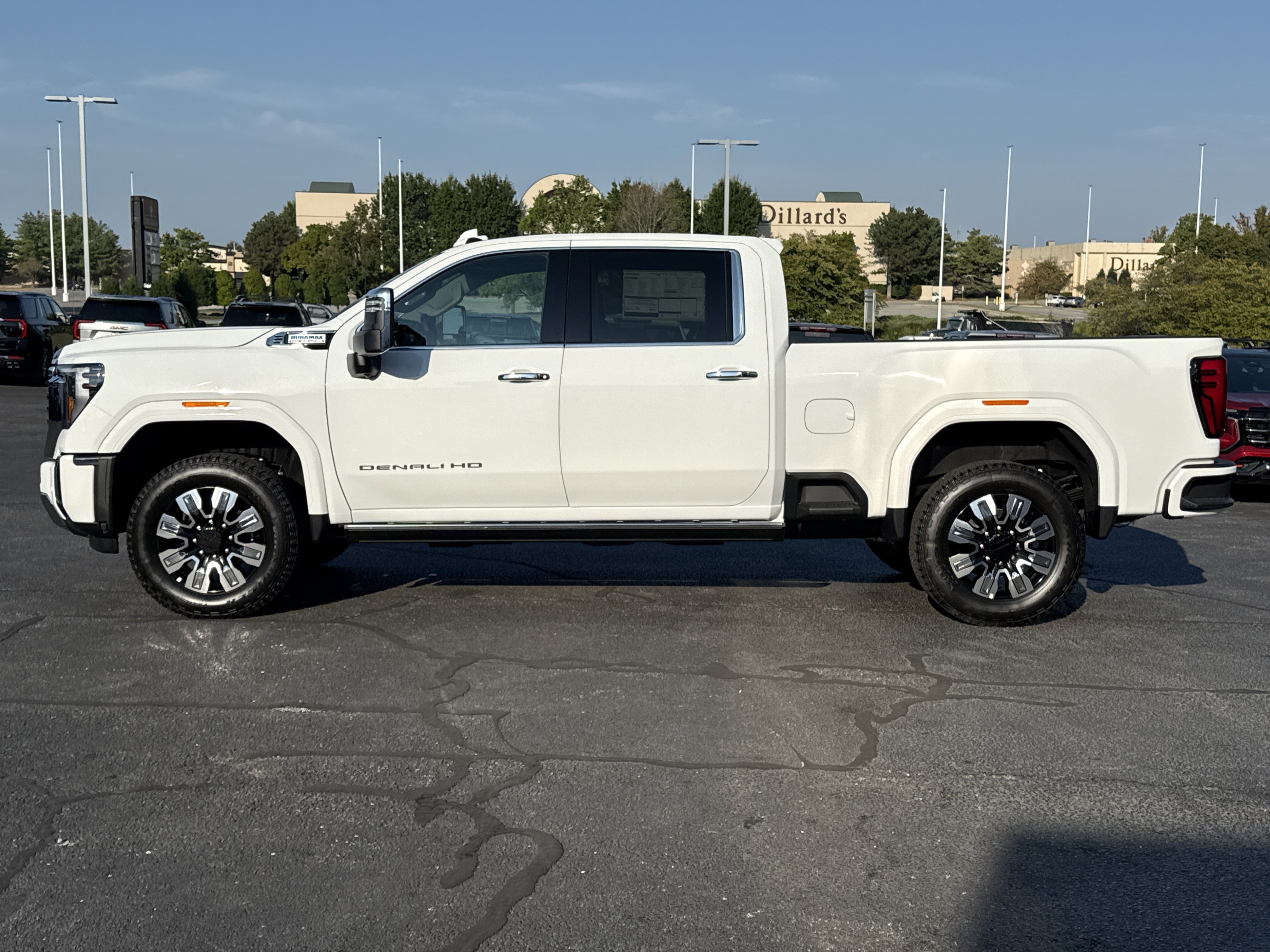 2026 GMC Sierra 3500HD Denali - Photo 12