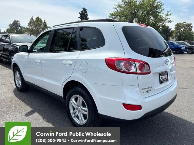 Used 2012 Frost White Pearl Hyundai  image 7