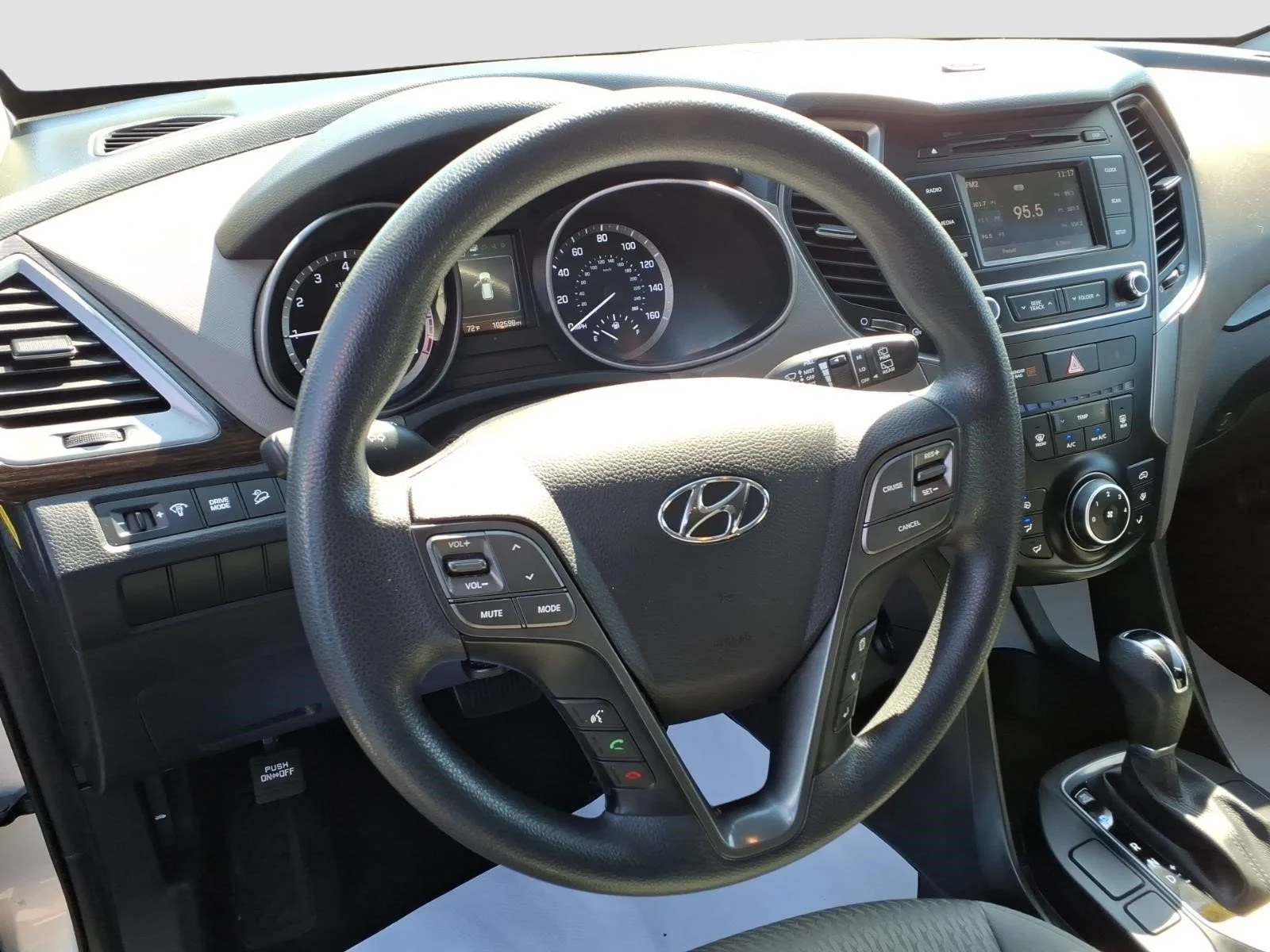 Used 2018 Sparkling Silver Kcs Hyundai 2.4 Base image 11