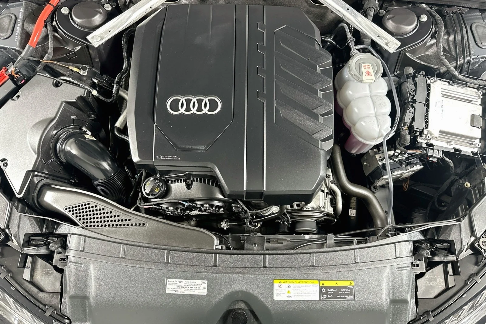 Used 2023 Manhattan Gray Metallic Audi Premium image 13