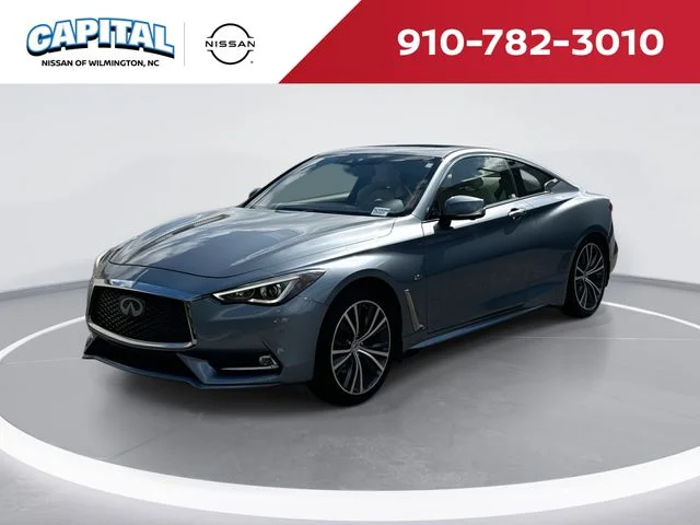 Used 2017 Blue INFINITI 2.0t Premium image 1