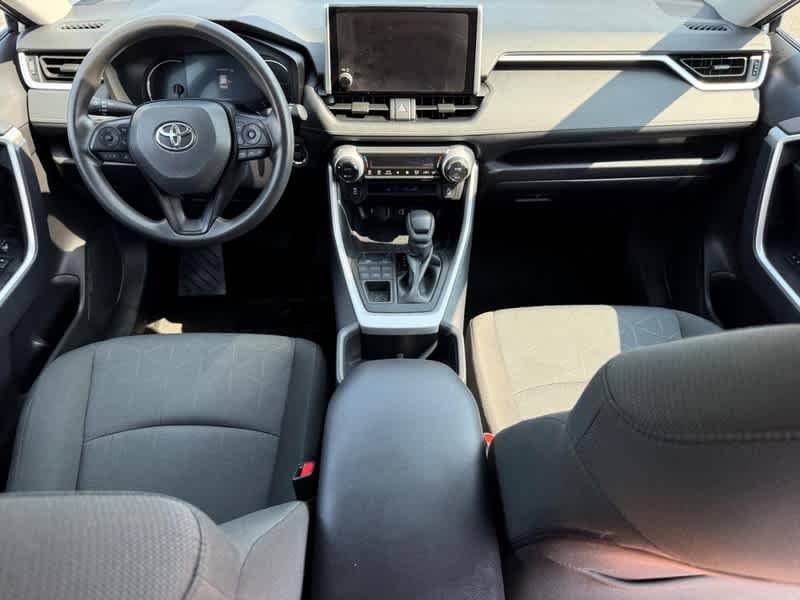 Used 2025 Silver Sky Metallic Toyota XLE image 11