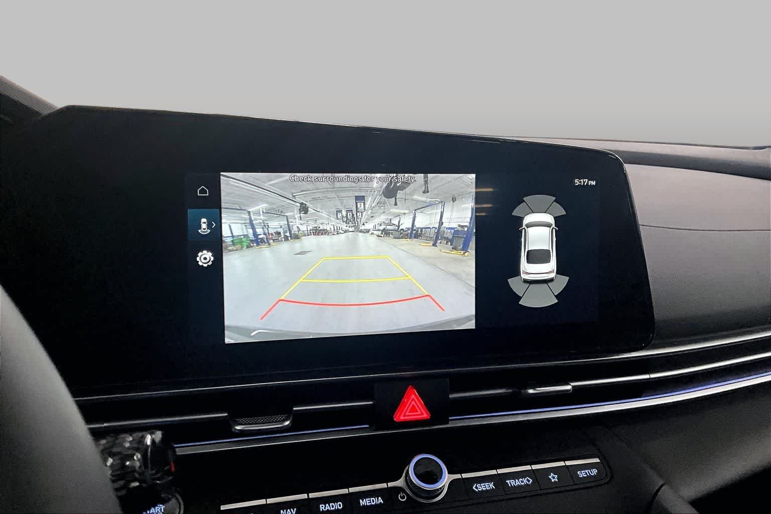 Used 2024 Amazon Gray Hyundai Limited image 27