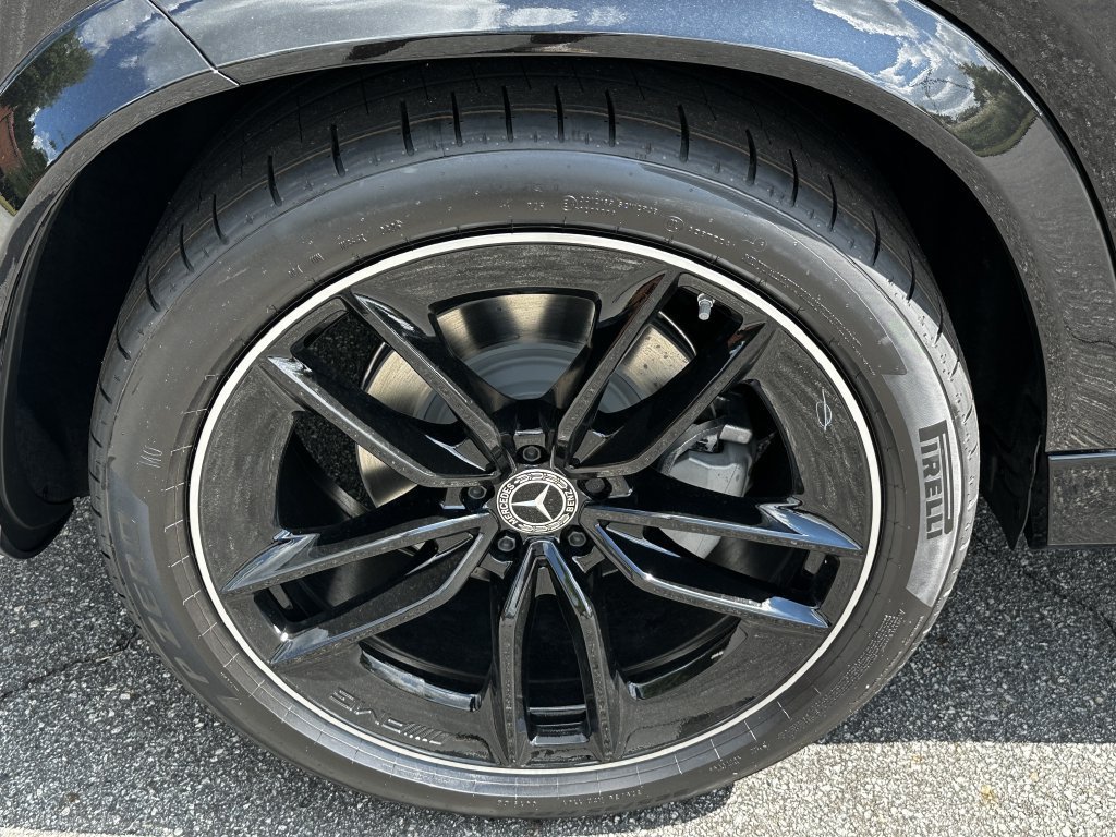 New 2026 Obsidian Black Metallic Mercedes-Benz GLE 450 image 57