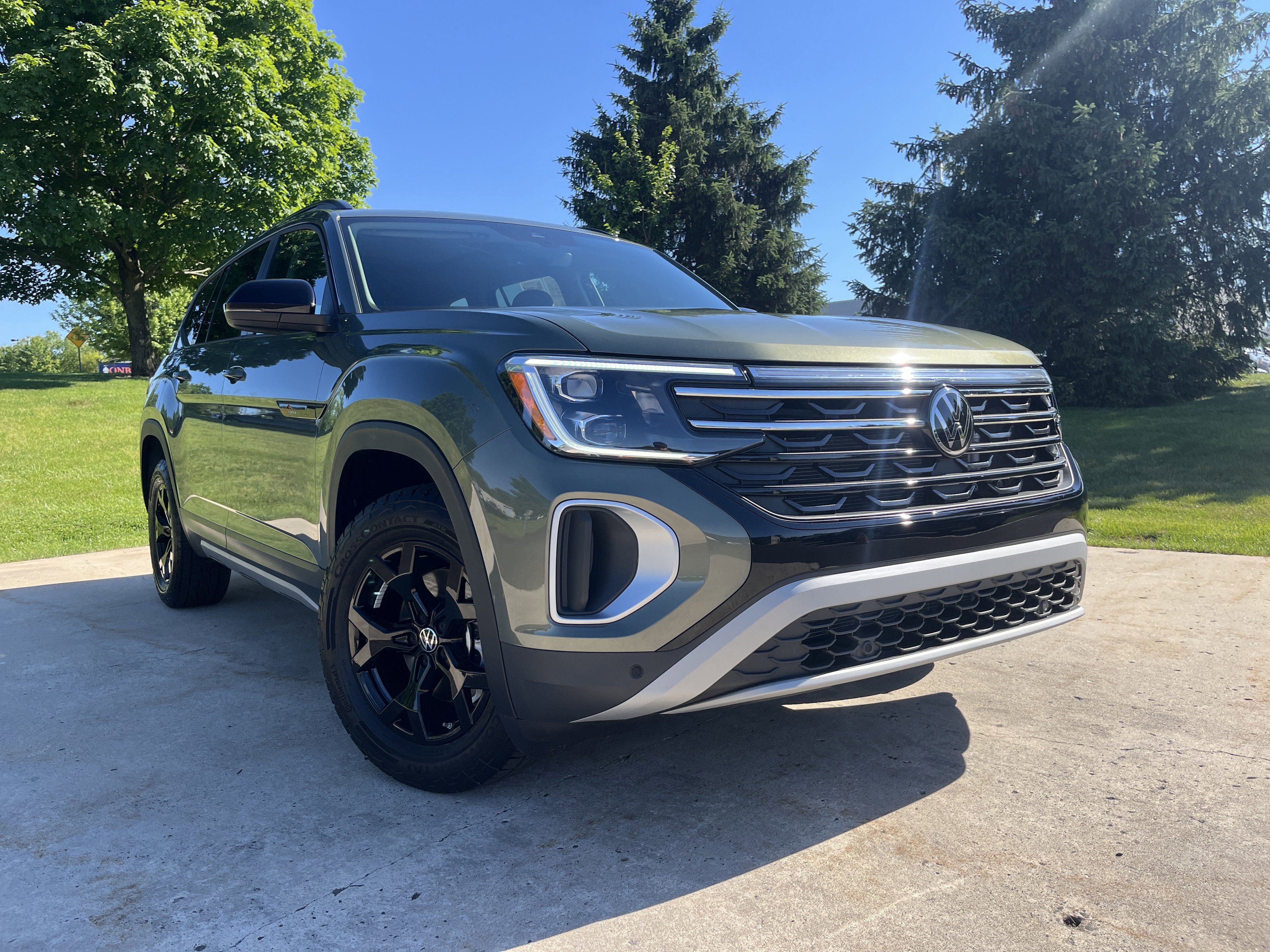 Certified Pre-Owned 2026 Volkswagen Atlas 2.0T Peak Edition Sport