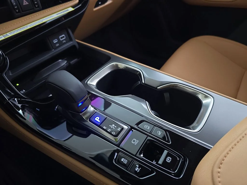 New 2026 Caviar Lexus PREMIUM image 24