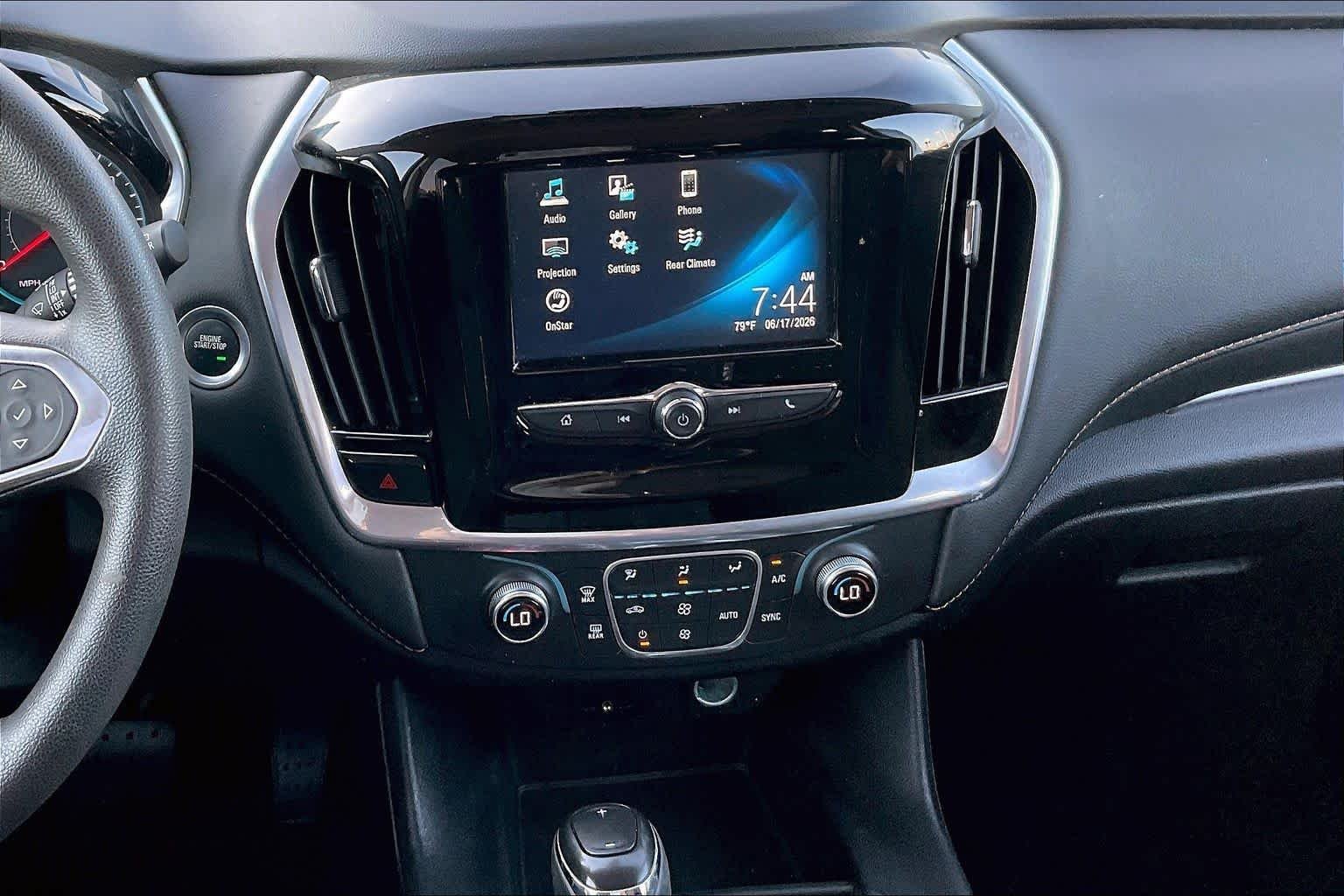 Used 2019 Summit White Chevrolet LS image 6